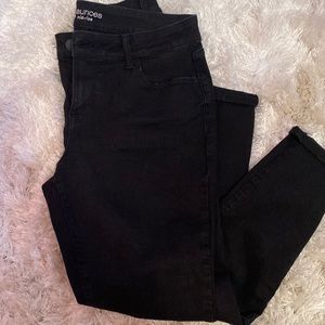 Maurice’s black jeans